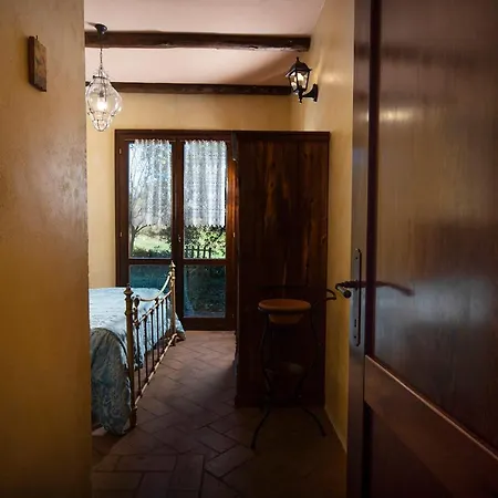 Dom wakacyjny Locazione Turistica In Localita Capodacqua Di Foligno Via Colle N 8 *