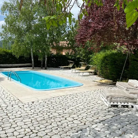 Locazione Turistica In Localita Capodacqua Di Foligno Via Colle N 8 * Capodacqua (Foligno)