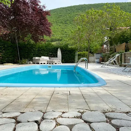 Locazione Turistica In Localita Capodacqua Di Foligno Via Colle N 8 * Capodacqua (Foligno)