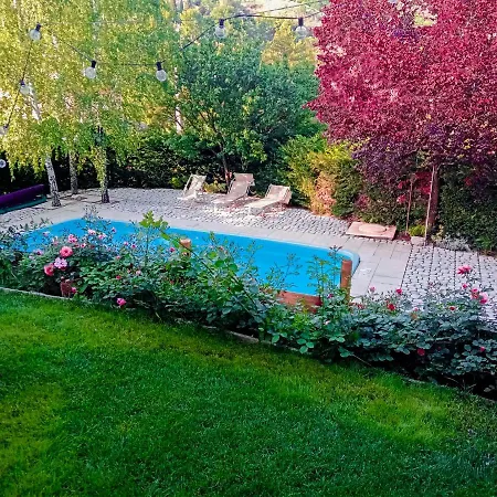 Locazione Turistica In Localita Capodacqua Di Foligno Via Colle N 8 * Capodacqua (Foligno)